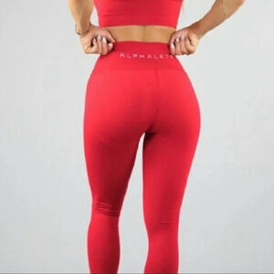 Alphalete leggings size xs in excellent condition.